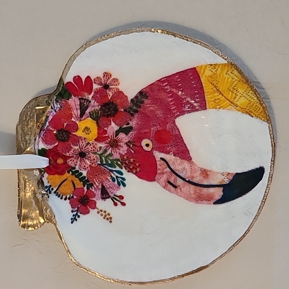 FLAMINGO SHELL Christmas Ornament HANDCRAFTED